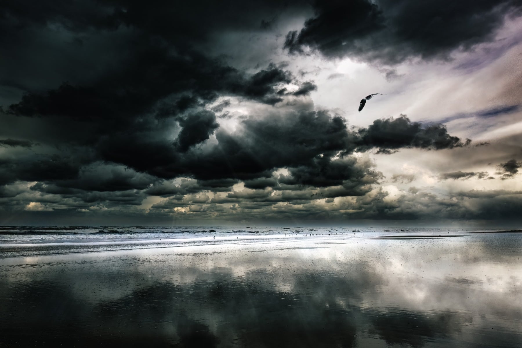 Gerard-Wielenga-Clouds-over-the-beach-10